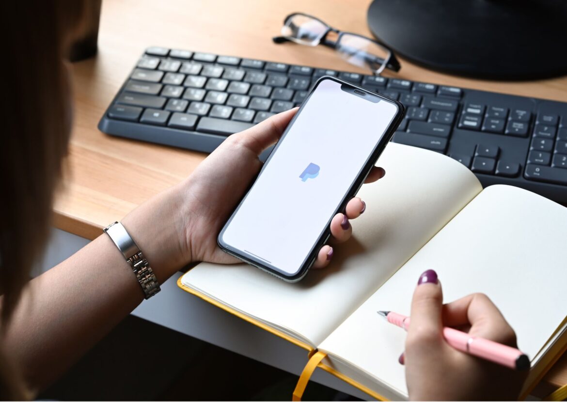 Ulasan Menggunakan Jasa Bayar Paypal Terpercaya