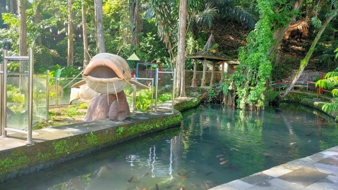 Berbagi Pengalaman Liburan Hemat Ke Semarang