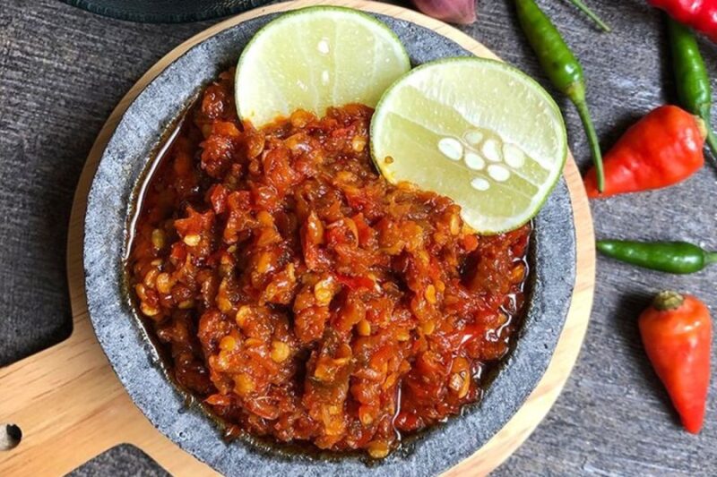Resep Sambal Bajak Rumahan Pedas dan Gurih